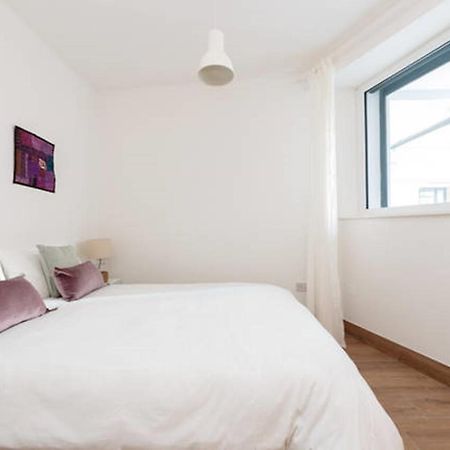 Stylish Soundproof Temple Bar Square Appartement Dublin Buitenkant foto