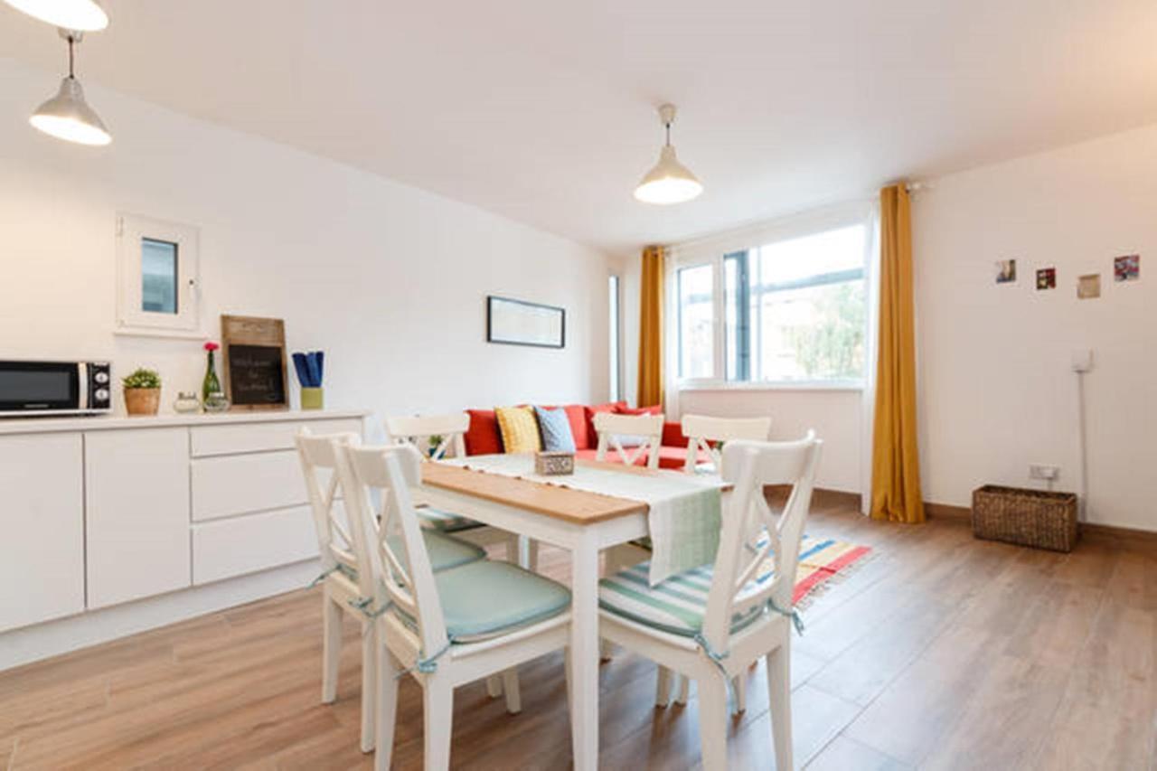 Stylish Soundproof Temple Bar Square Appartement Dublin Buitenkant foto